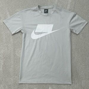Nike NSW Mesh Tee (Rare)